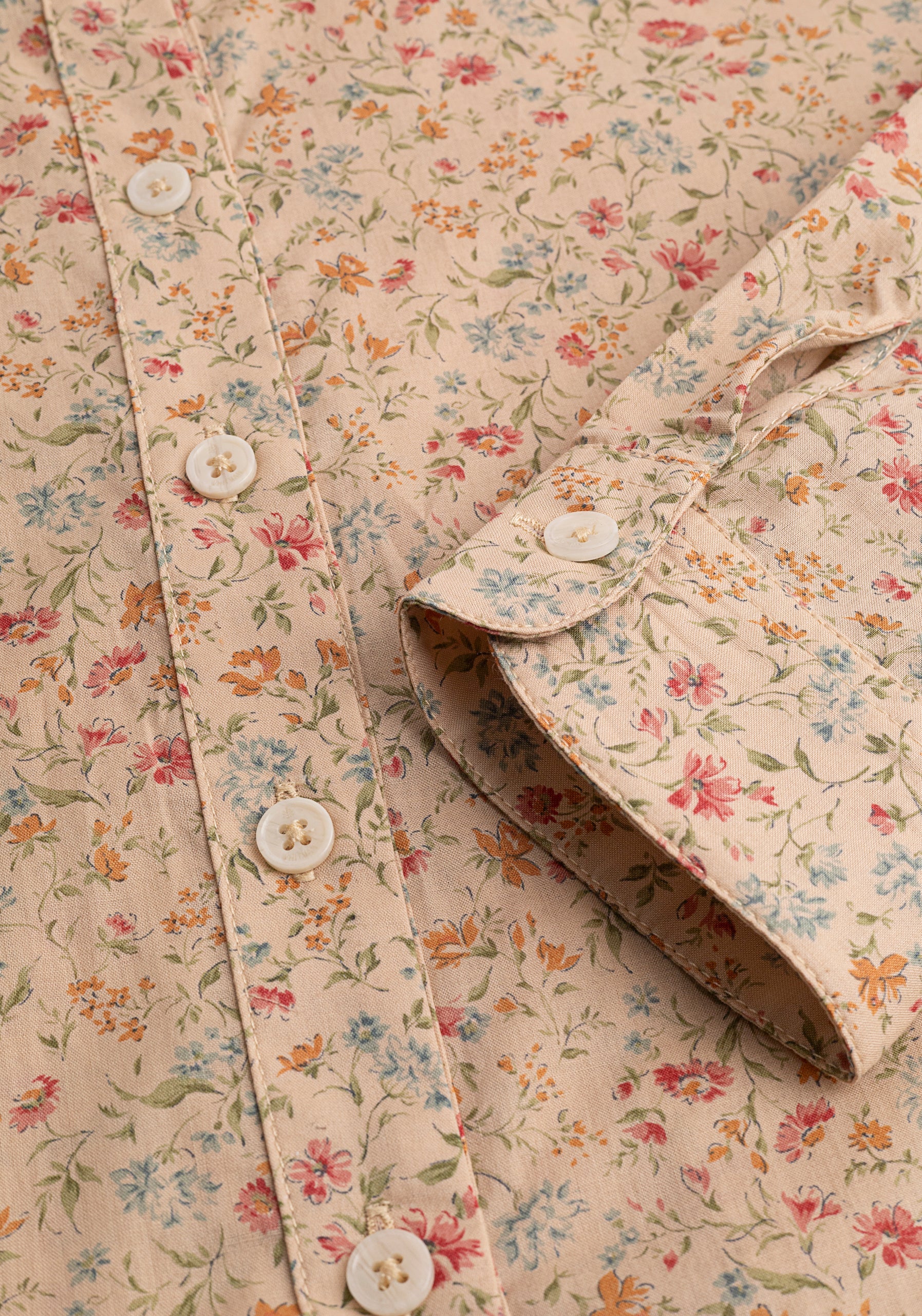 Camisa Allegra Fd. Beige Est. Flor Roja