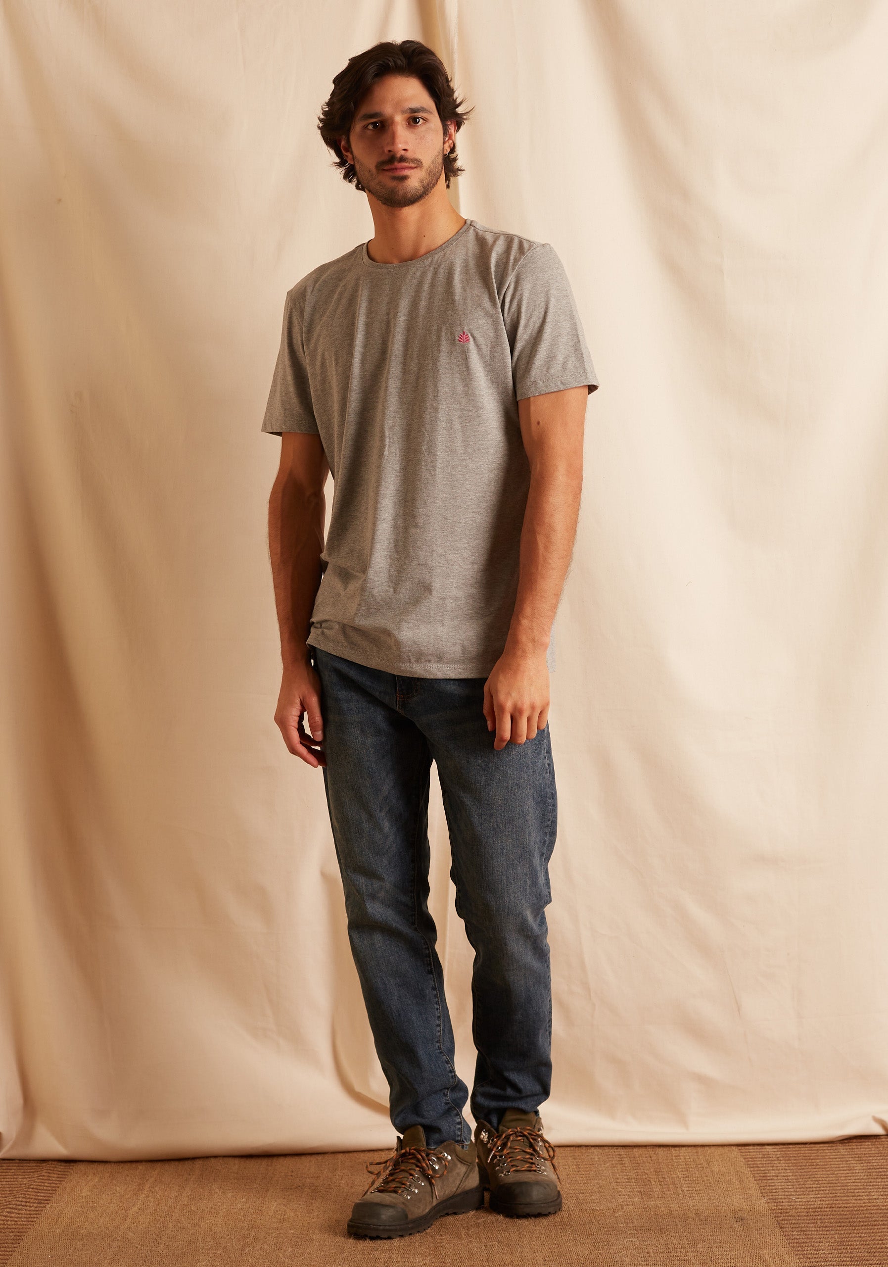 Playera Gris Claro L-Fuc