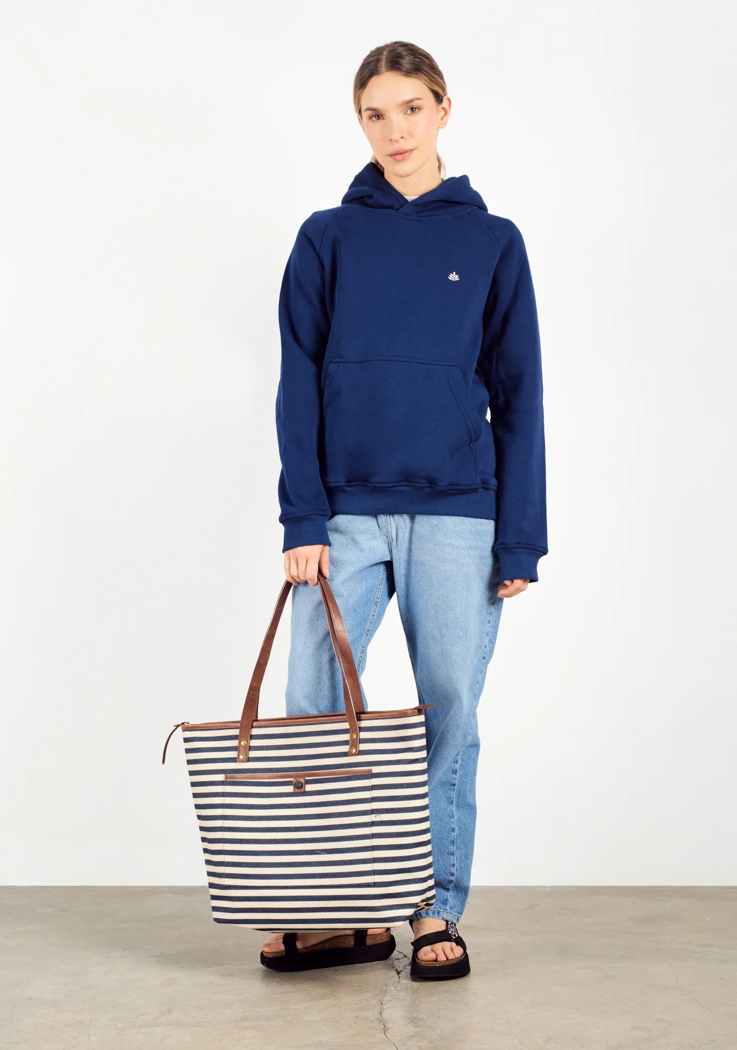 Hoodie Mujer Clasico Azul Oscuro