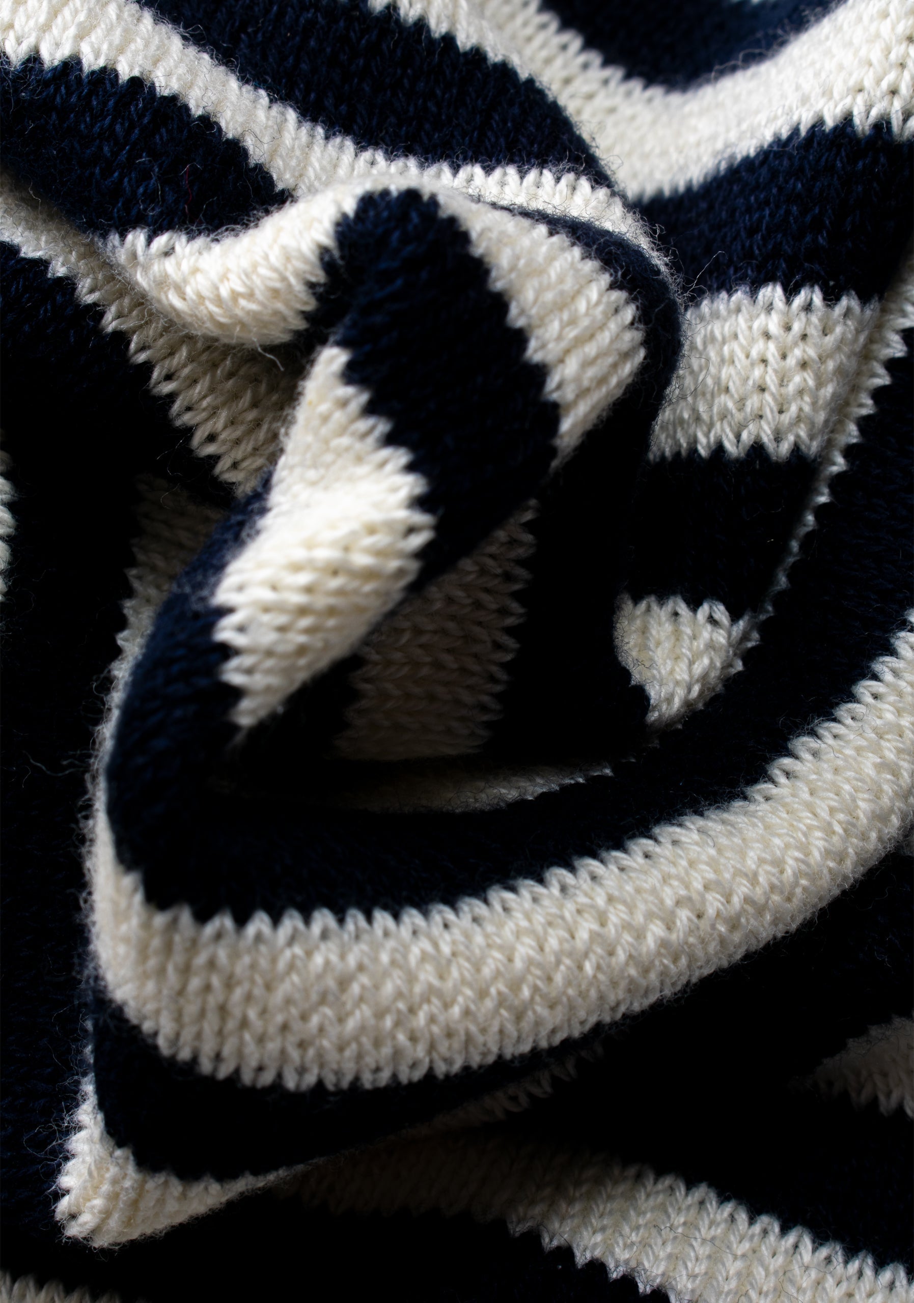Sweater Lexington  Azul Oscuro - Hueso