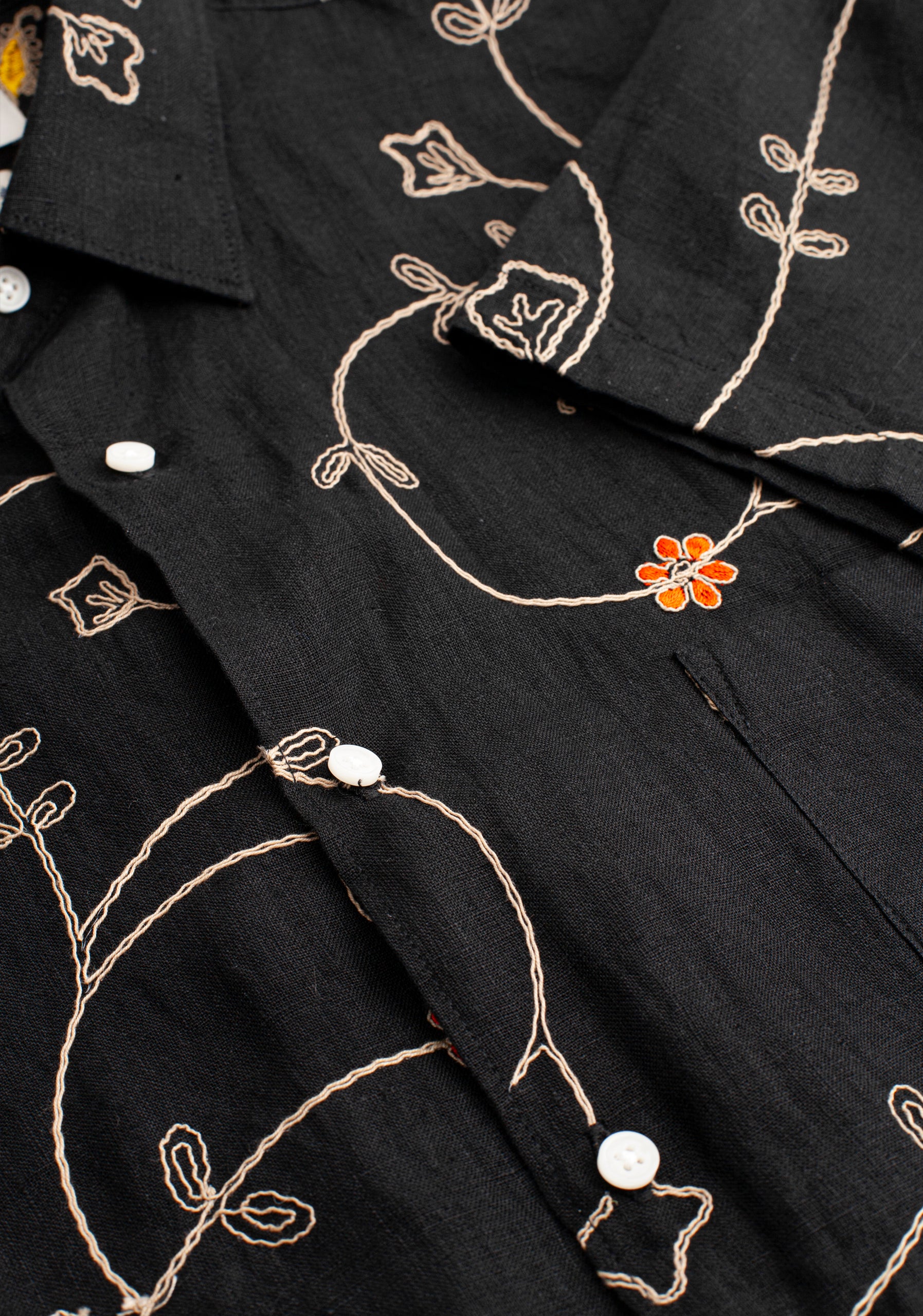 Camisa Lino Harlem Bordado Negro