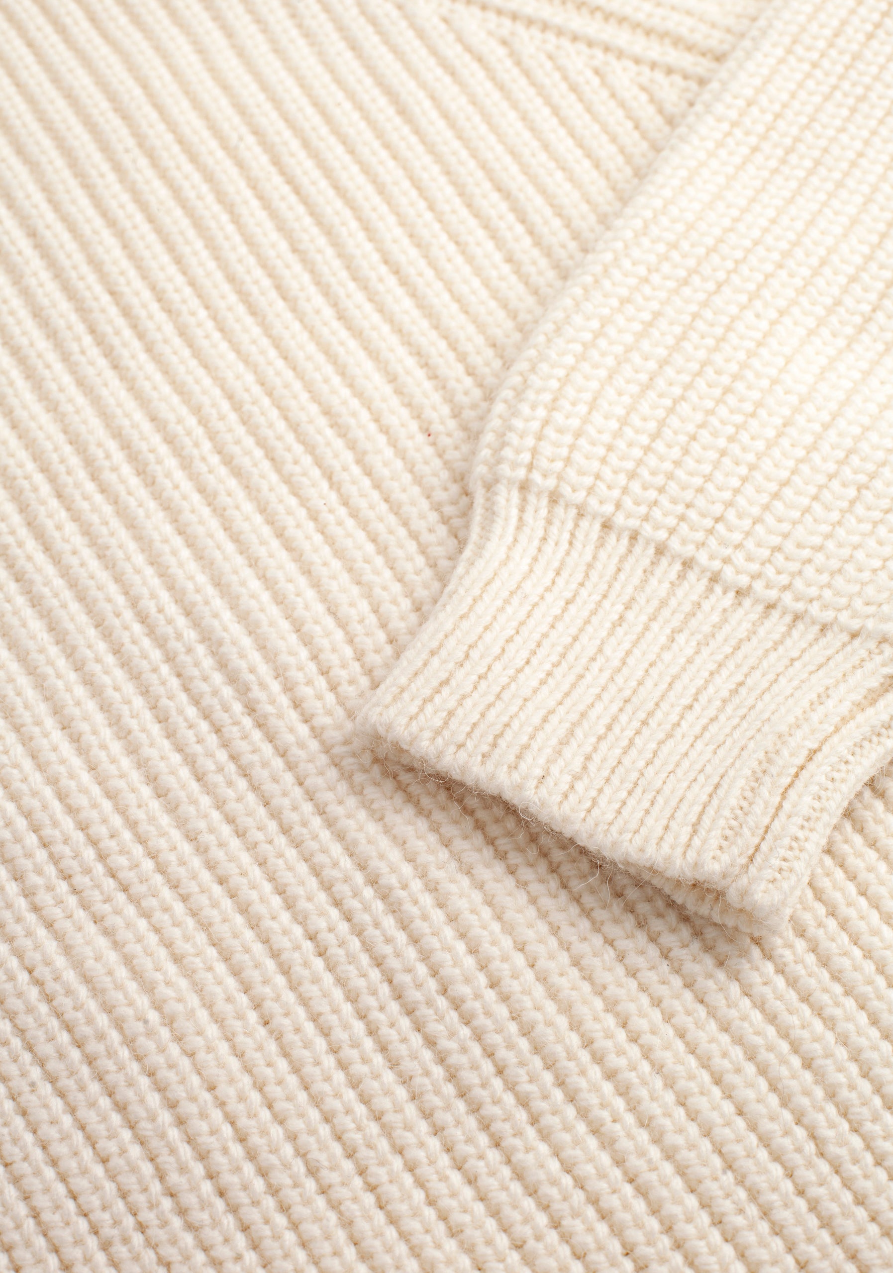 Sweater Charlotte Hueso