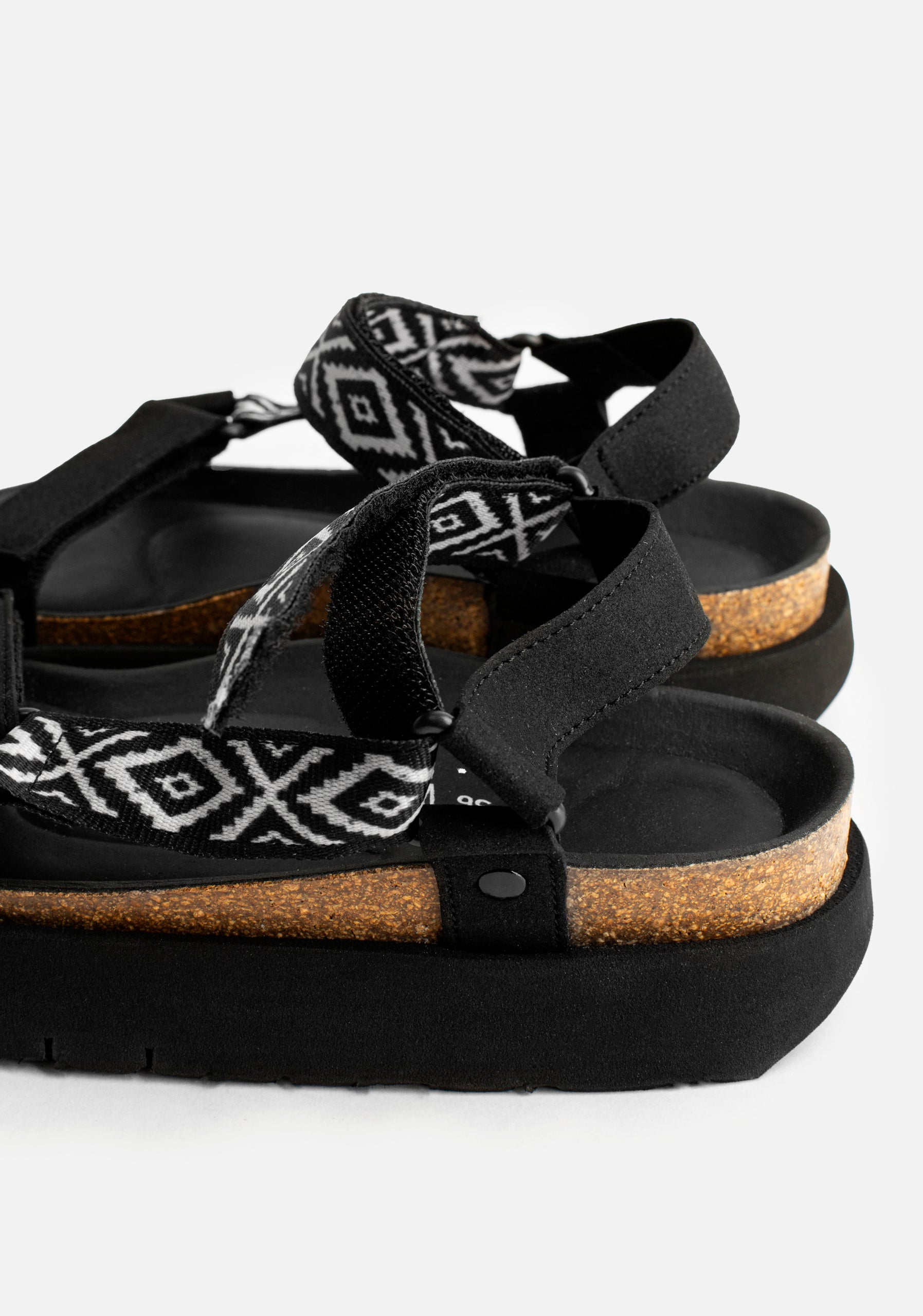 Sandalia Bruni Negro - Marfil
